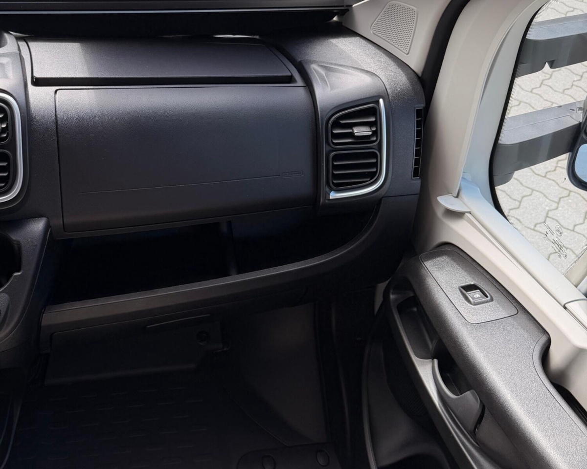 Challenger Bild 16