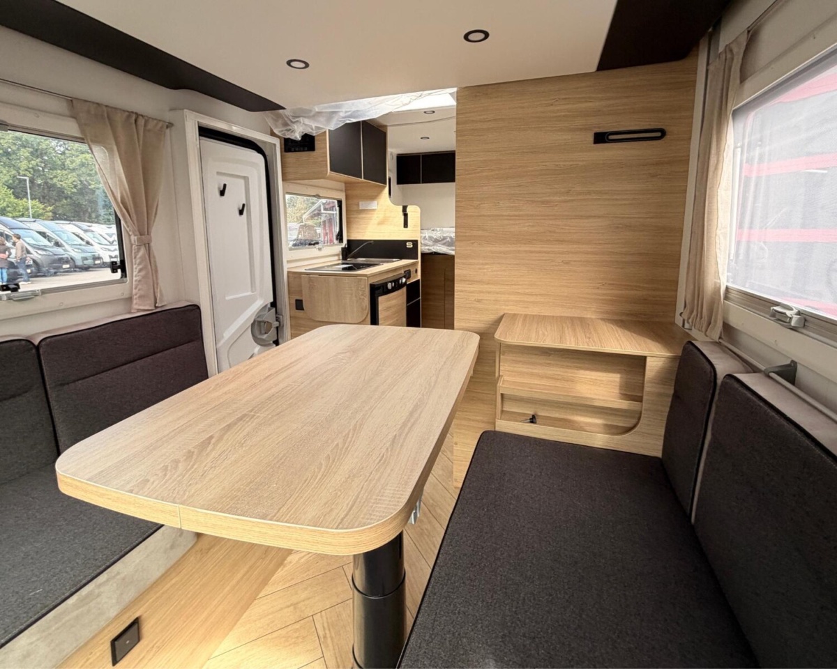 Challenger Bild 17