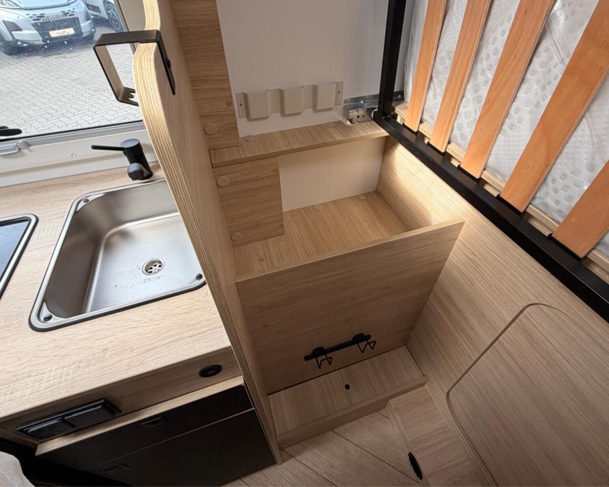 Challenger Bild 23