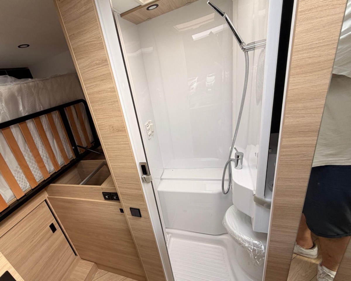 Challenger Bild 26