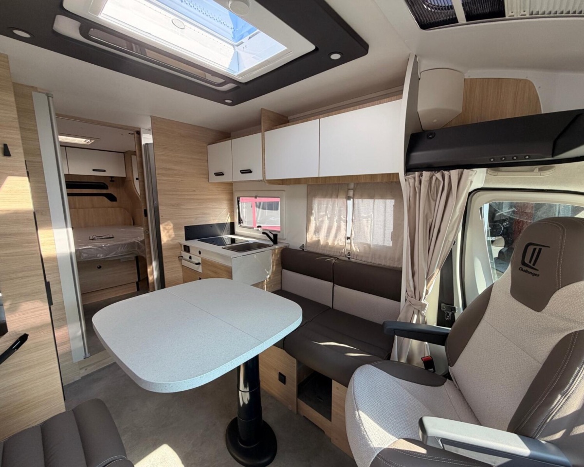 Challenger Bild 21
