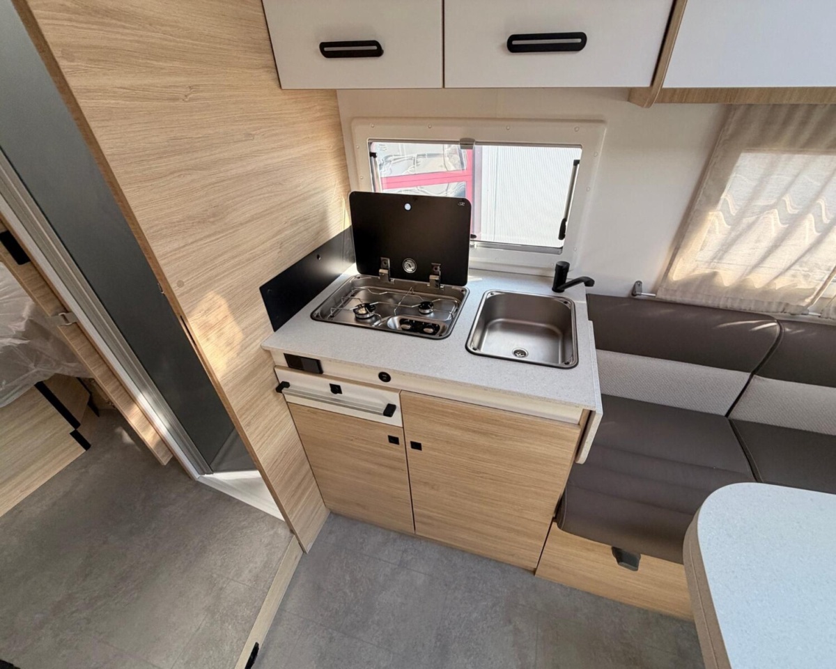 Challenger Bild 24