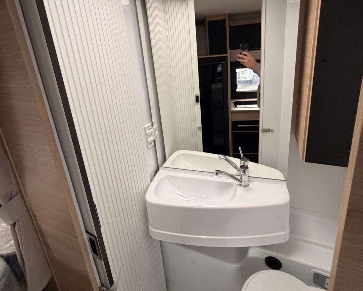 Challenger Bild 25