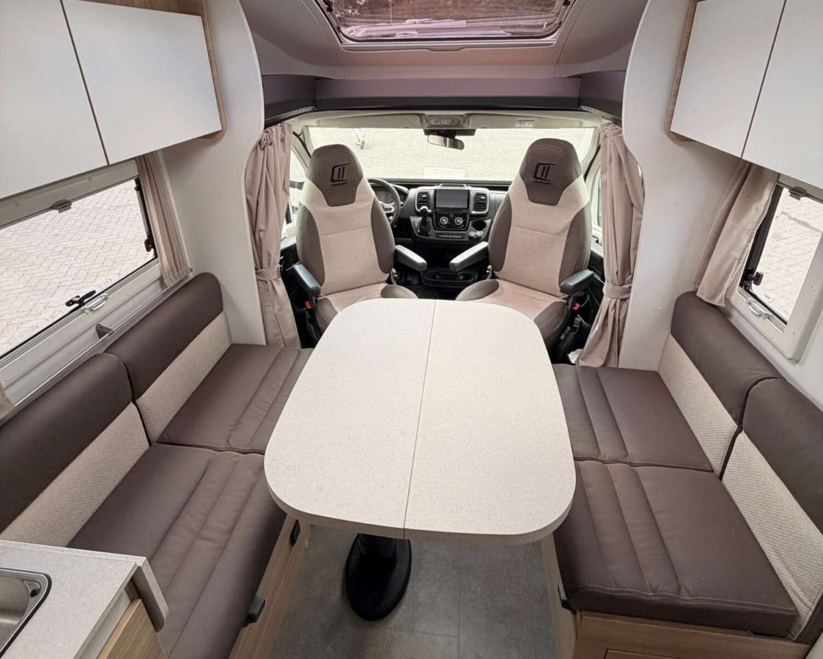 Challenger Bild 18