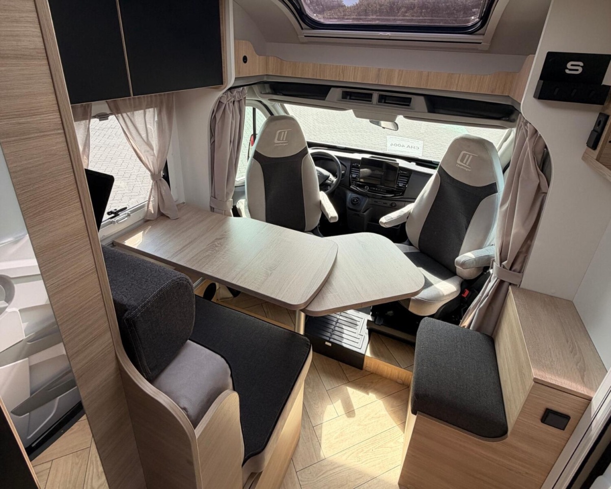 Challenger Bild 20