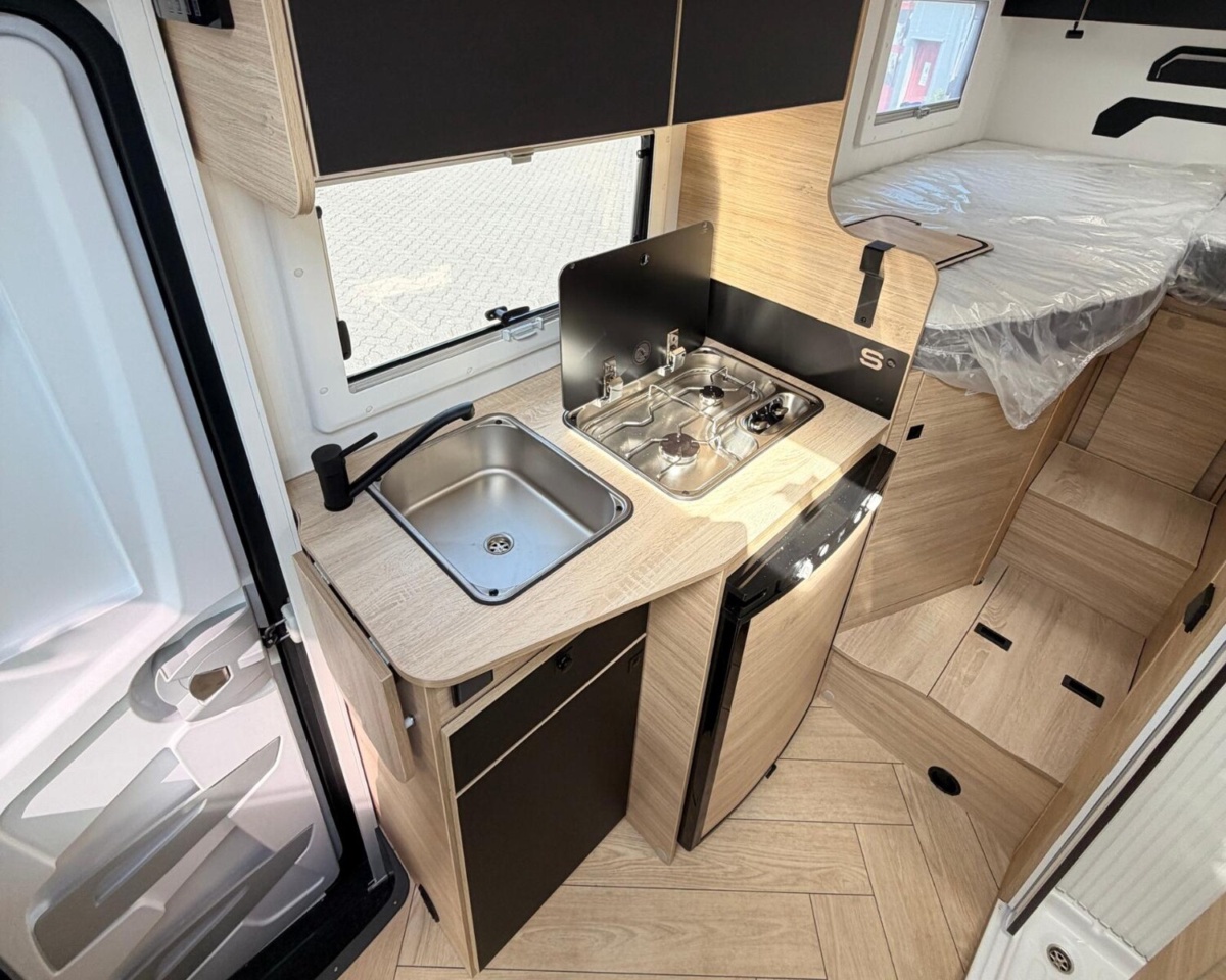 Challenger Bild 24
