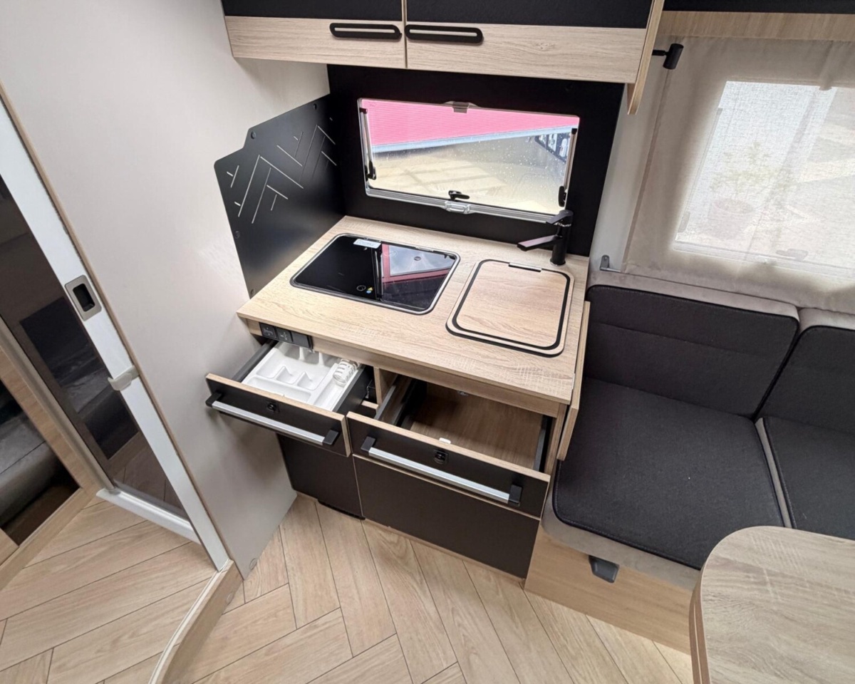 Challenger Bild 25