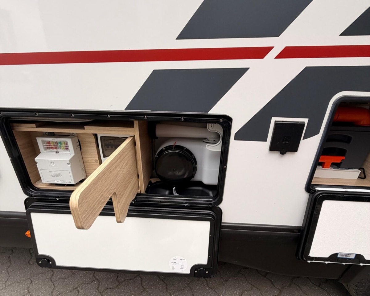 Challenger Bild 13