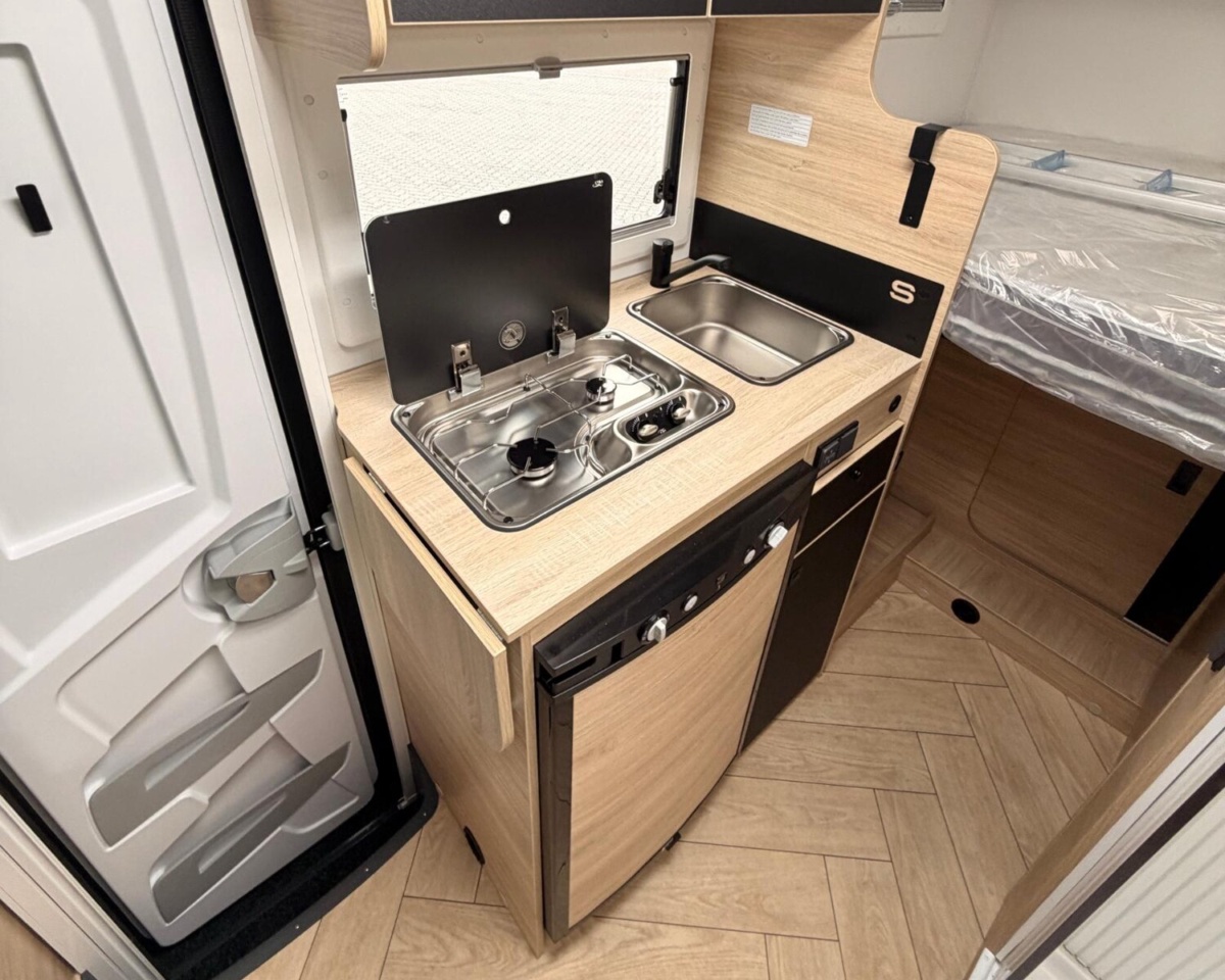 Challenger Bild 24