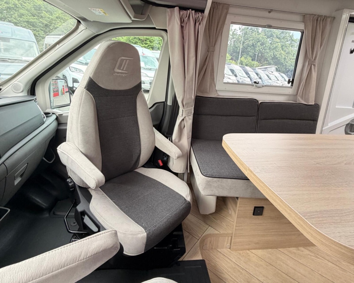 Challenger Bild 26