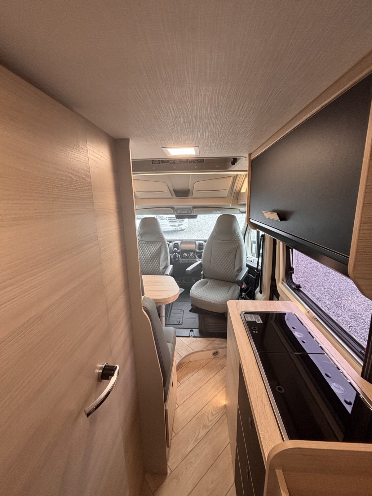 Challenger Bild 15