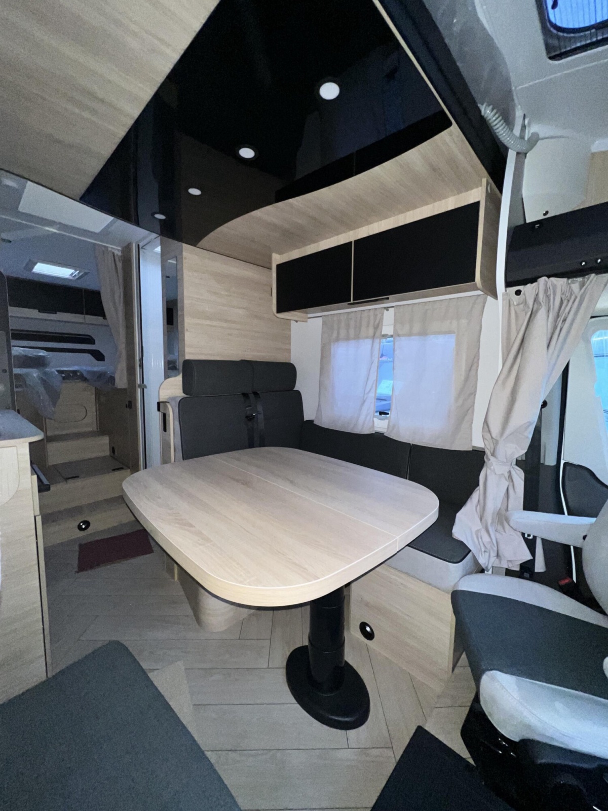 Challenger Bild 16