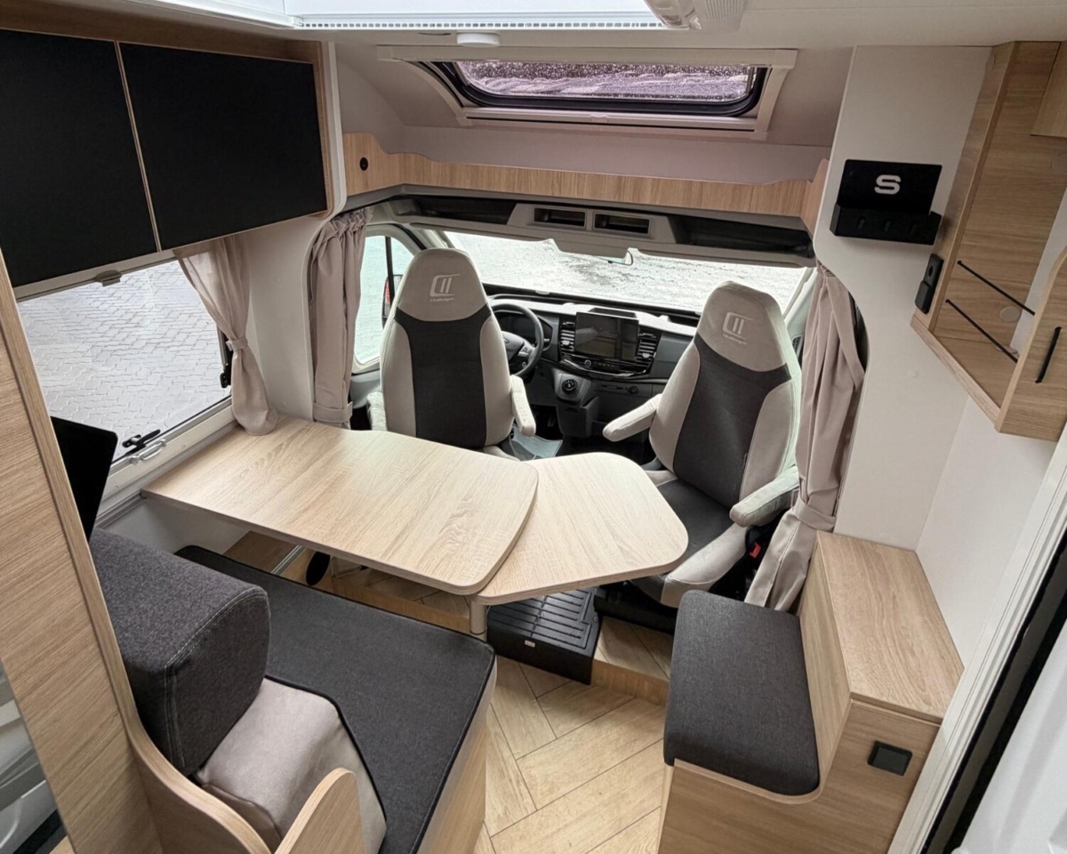 Challenger Bild 15