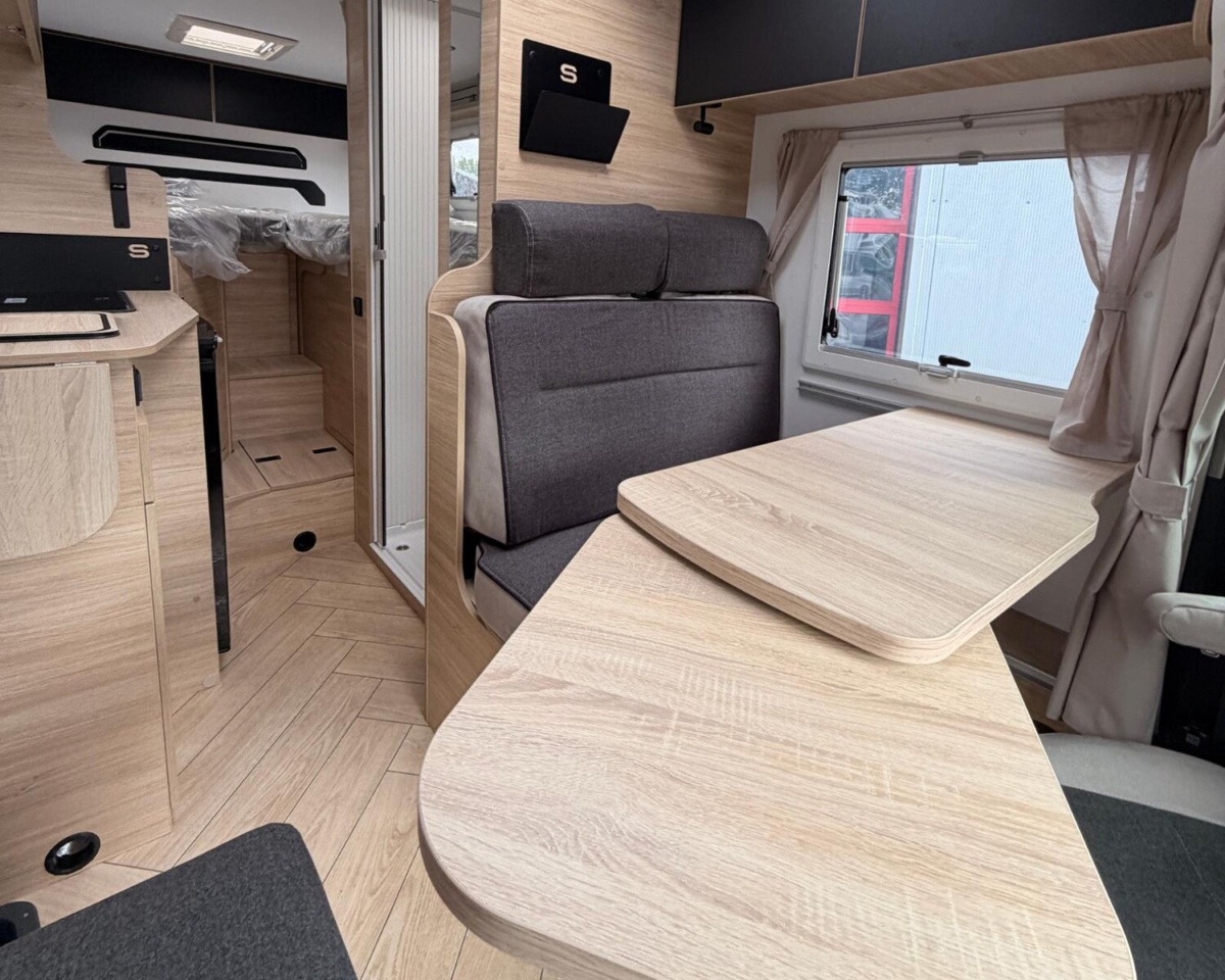 Challenger Bild 16