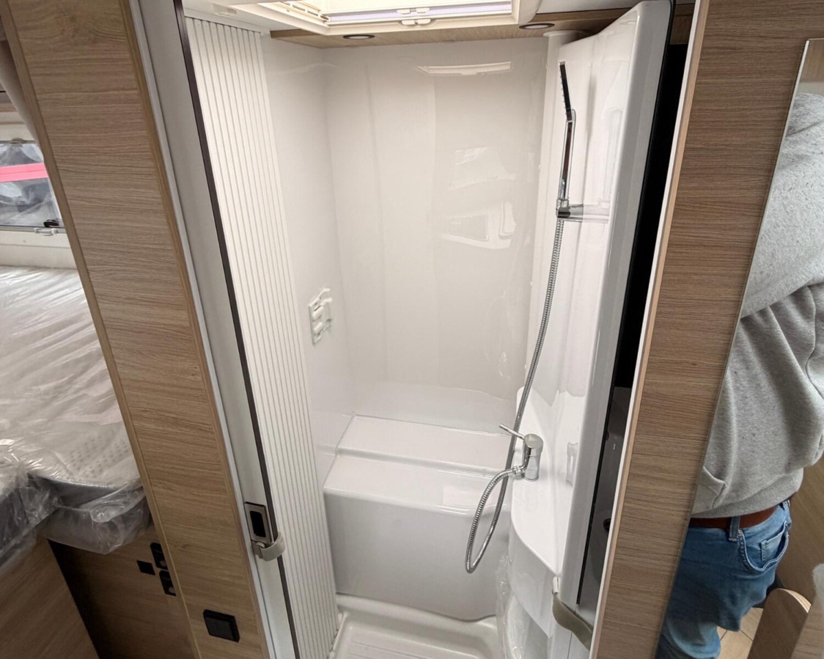 Challenger Bild 25