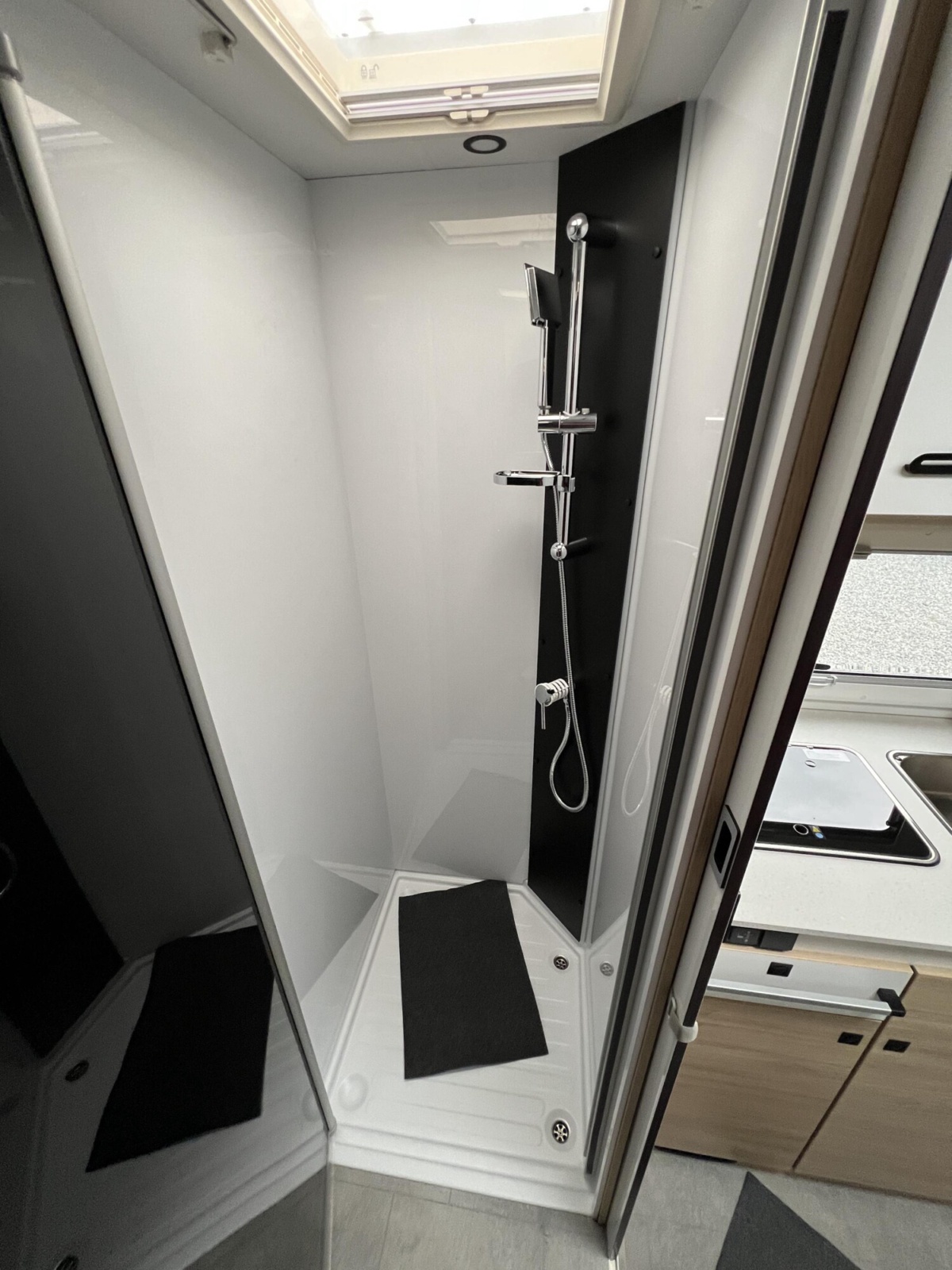 Challenger Bild 12