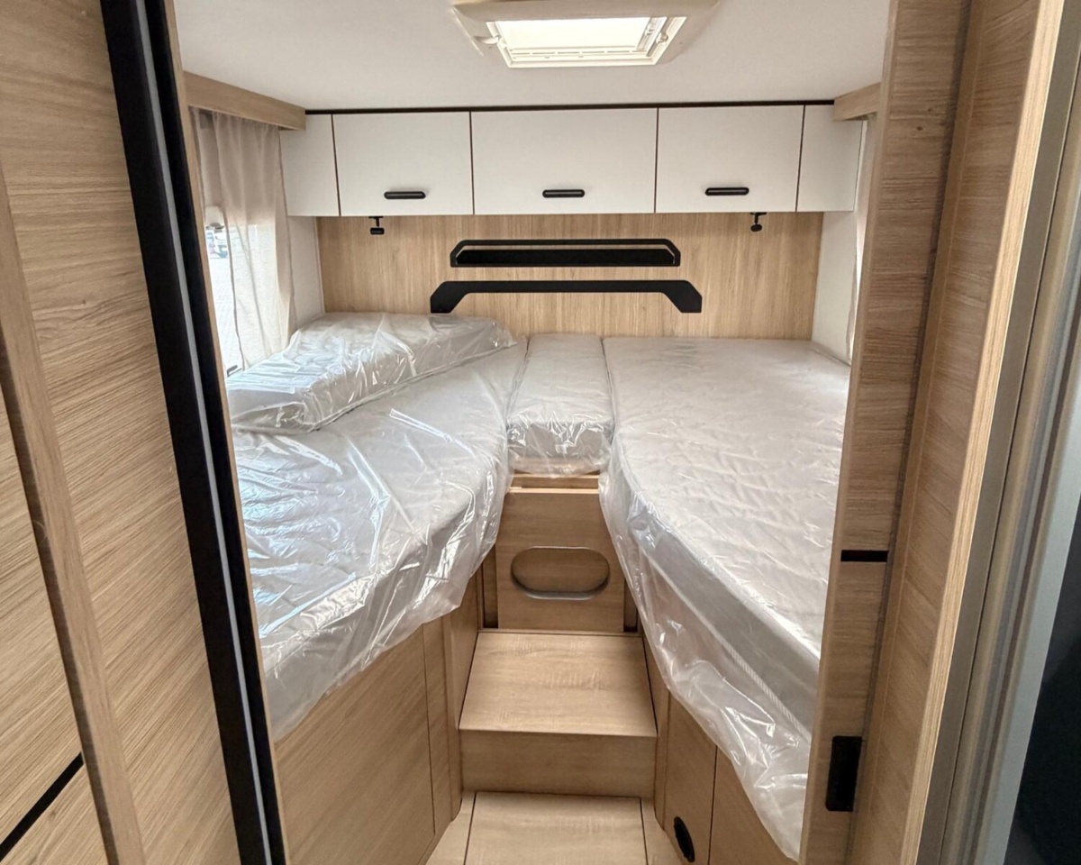 Challenger Bild 25