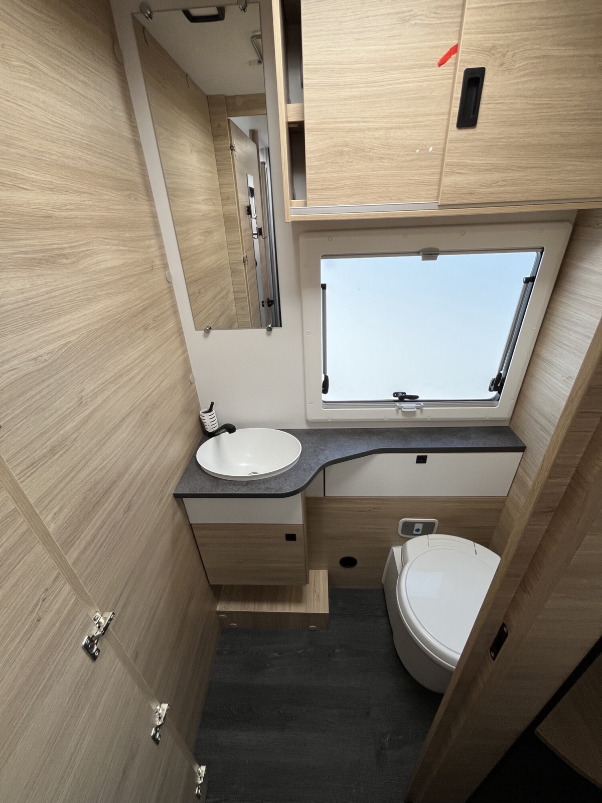 Challenger Bild 12