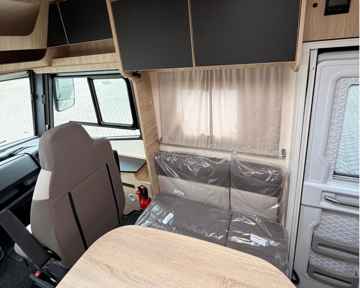 Challenger Bild 23