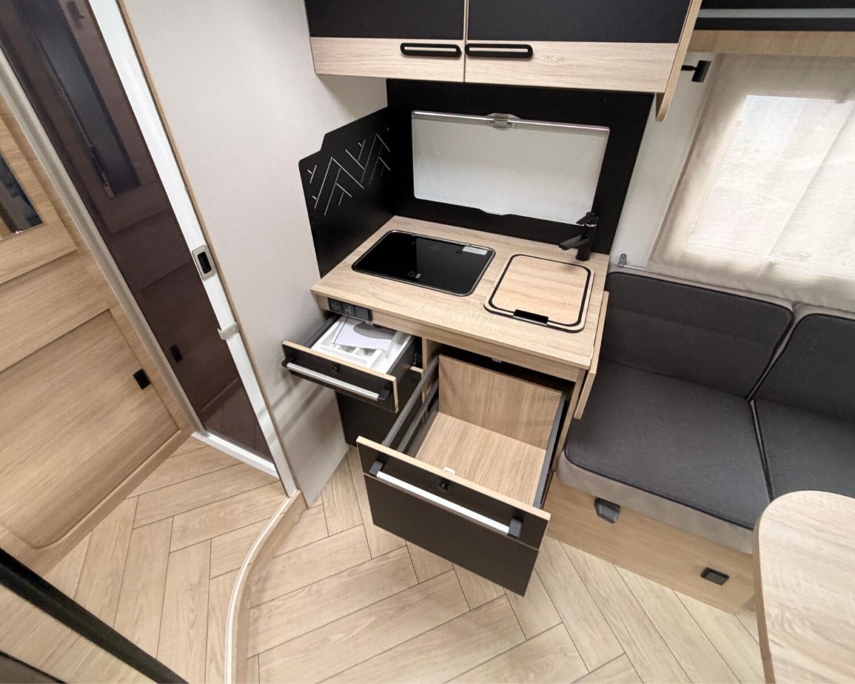Challenger Bild 23